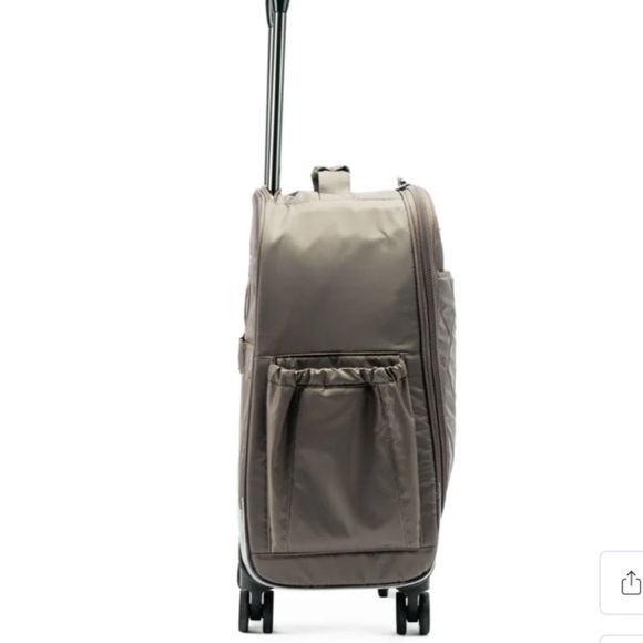 Lug Porter Wheelie Carry-On Spinner. Walnut Brown. NWT - Picture 3 of 5